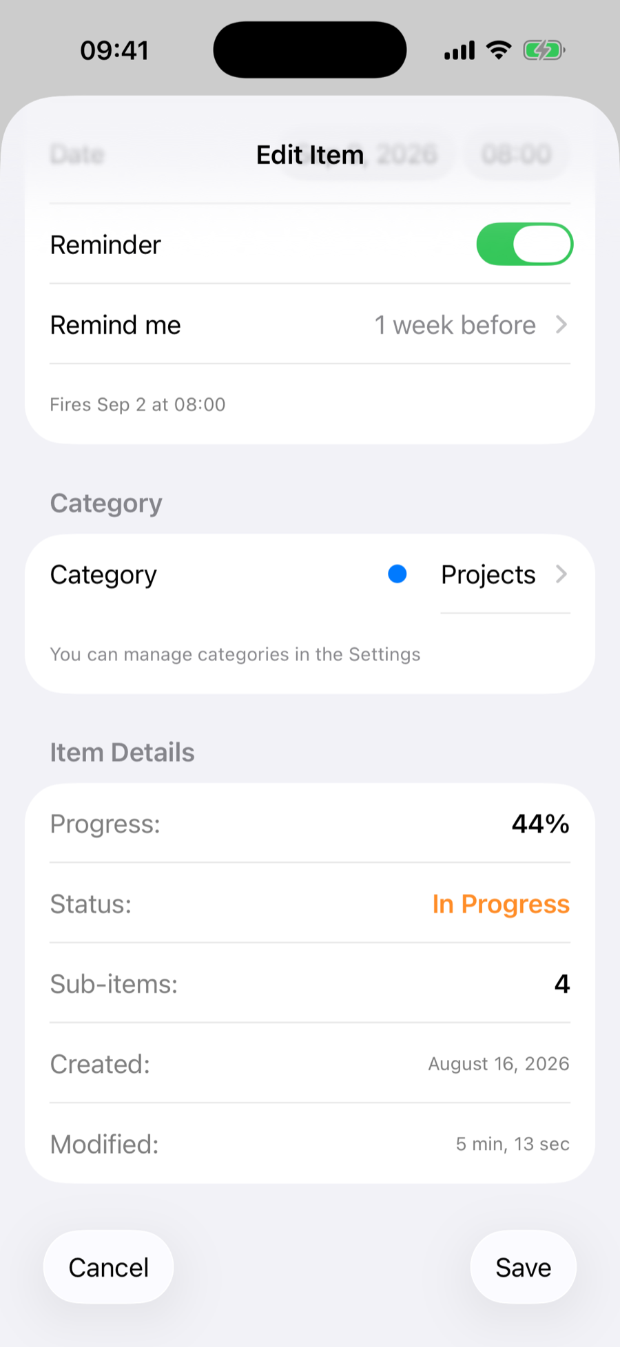Editing an item in strivu with the reminder toggle on and a one-week lead time selected